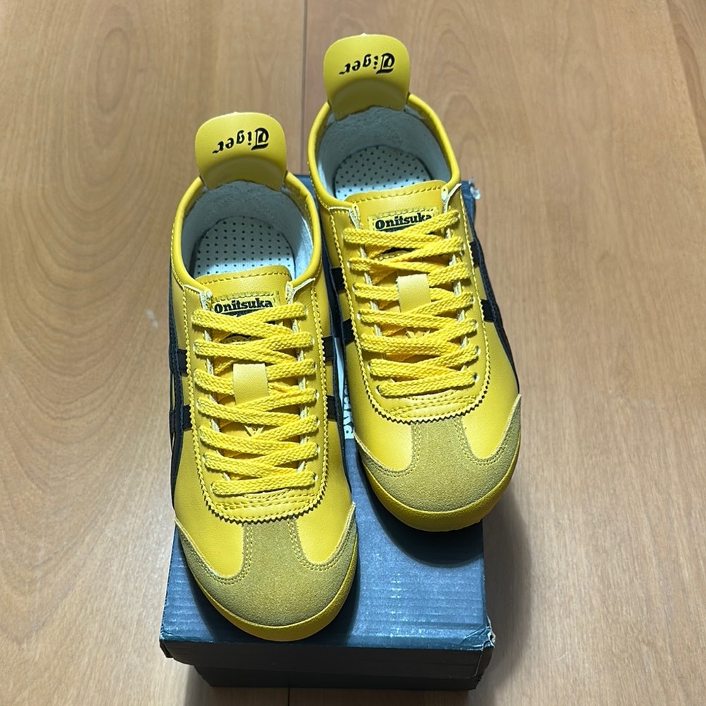 Onitsuka Tiger Mexico 66 Yellow Sneakers US 7/W9. New in box!